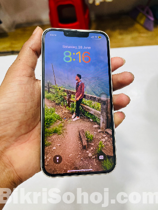 iPhone 13